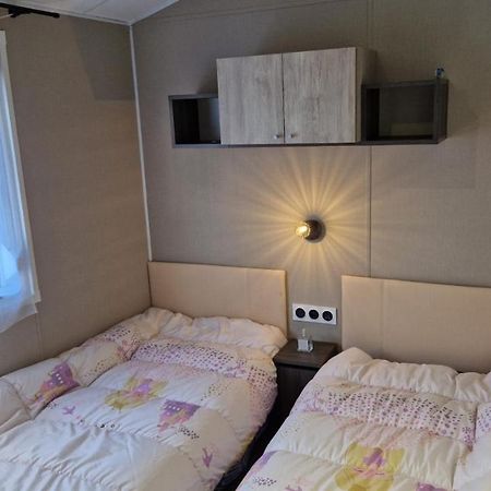 Mobil Home 8 Couchages Dans Camping 4 Etoiles A Pont Aven 29930 Esterno foto